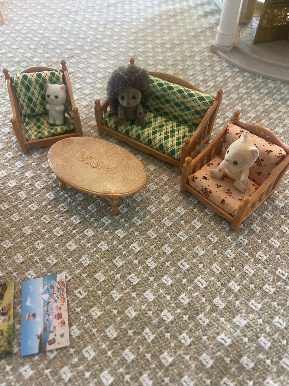 Sylvanian Families / Calico Critters Living Room & TV Set #5287